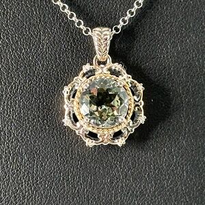 Green quartz and sterling silver pendant.